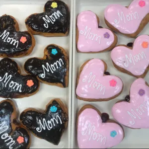 Mom Heart Shape Bismark