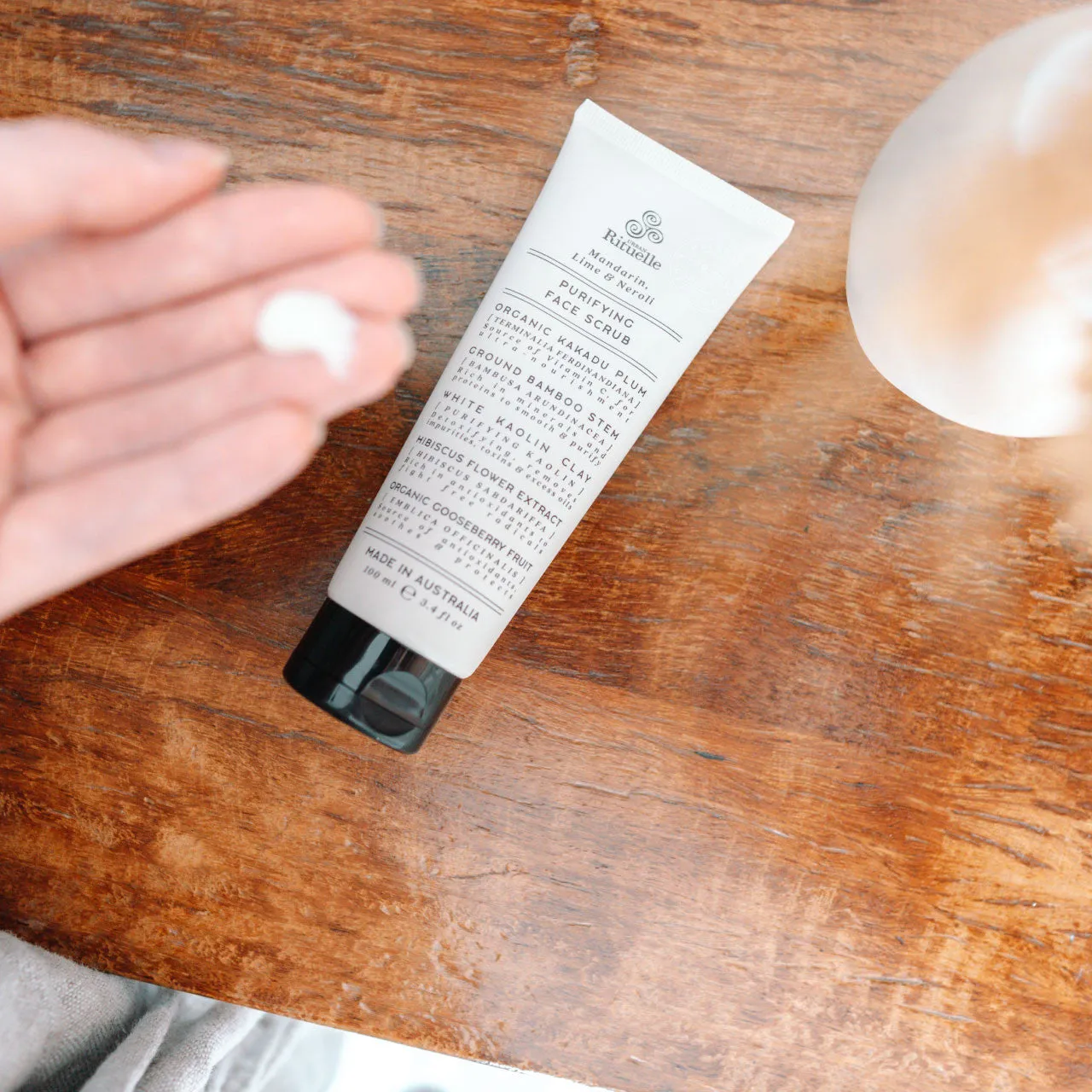 Natural Remedy Mandarin, Lime & Neroli Purifying Face Scrub