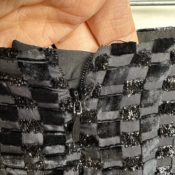 NWT House of Harlow 1960 Women's Black Checkered Velvet A-Line Mini Skirt XS