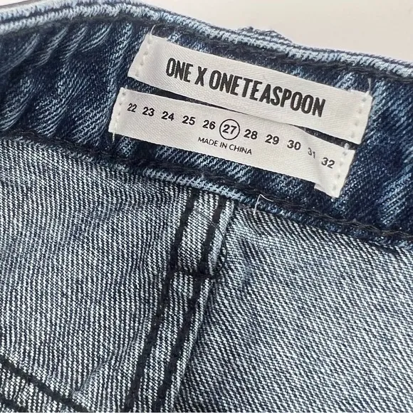 ONE X ONE TEASPOON Bandits High Waisted Slim Fit Cuffed Hem Denim Short Sz 27