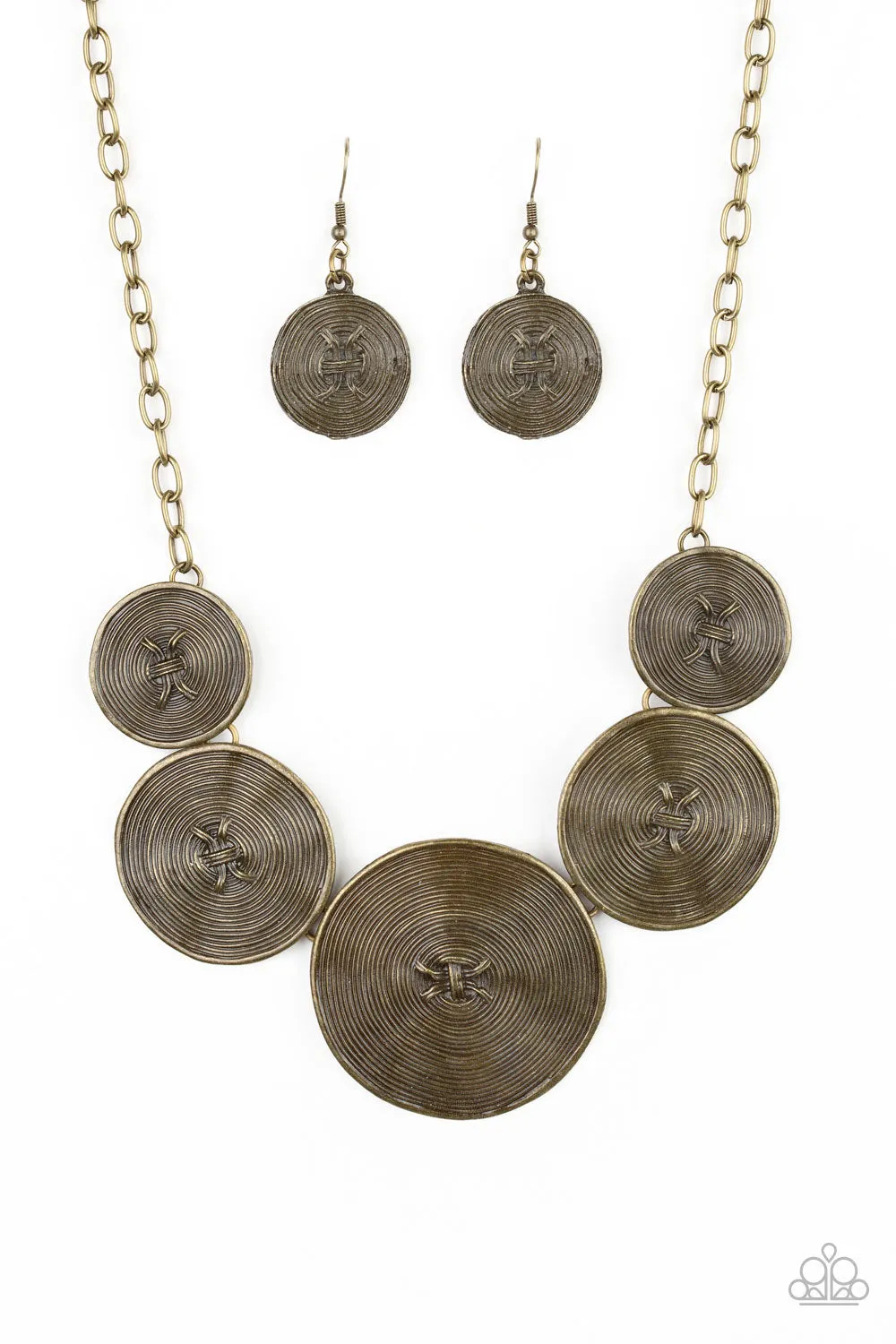 Paparazzi - Deserves A Medal - Brass Urban Necklace