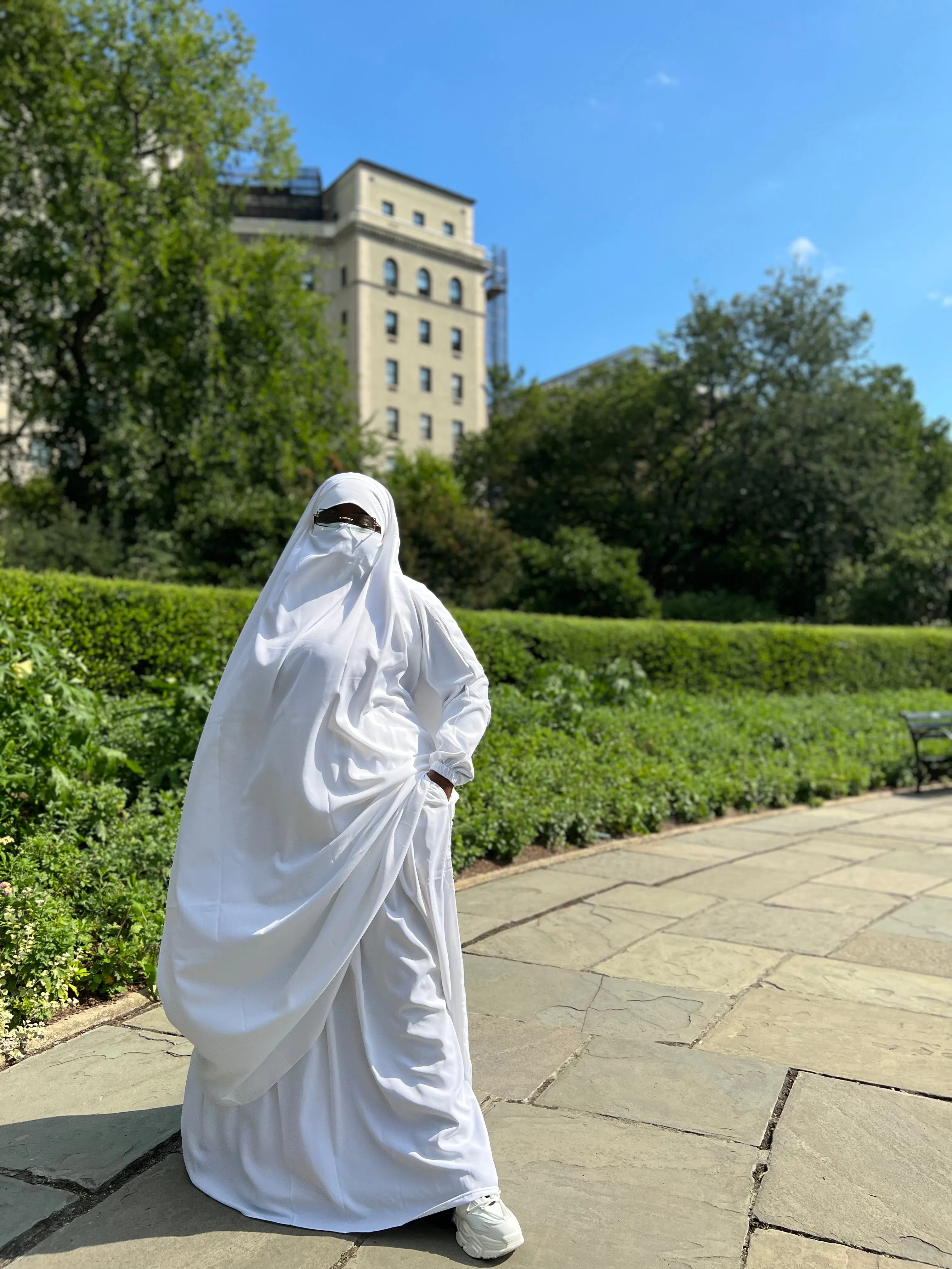 Plus Size 2 pieces jilbabs : White with pocket