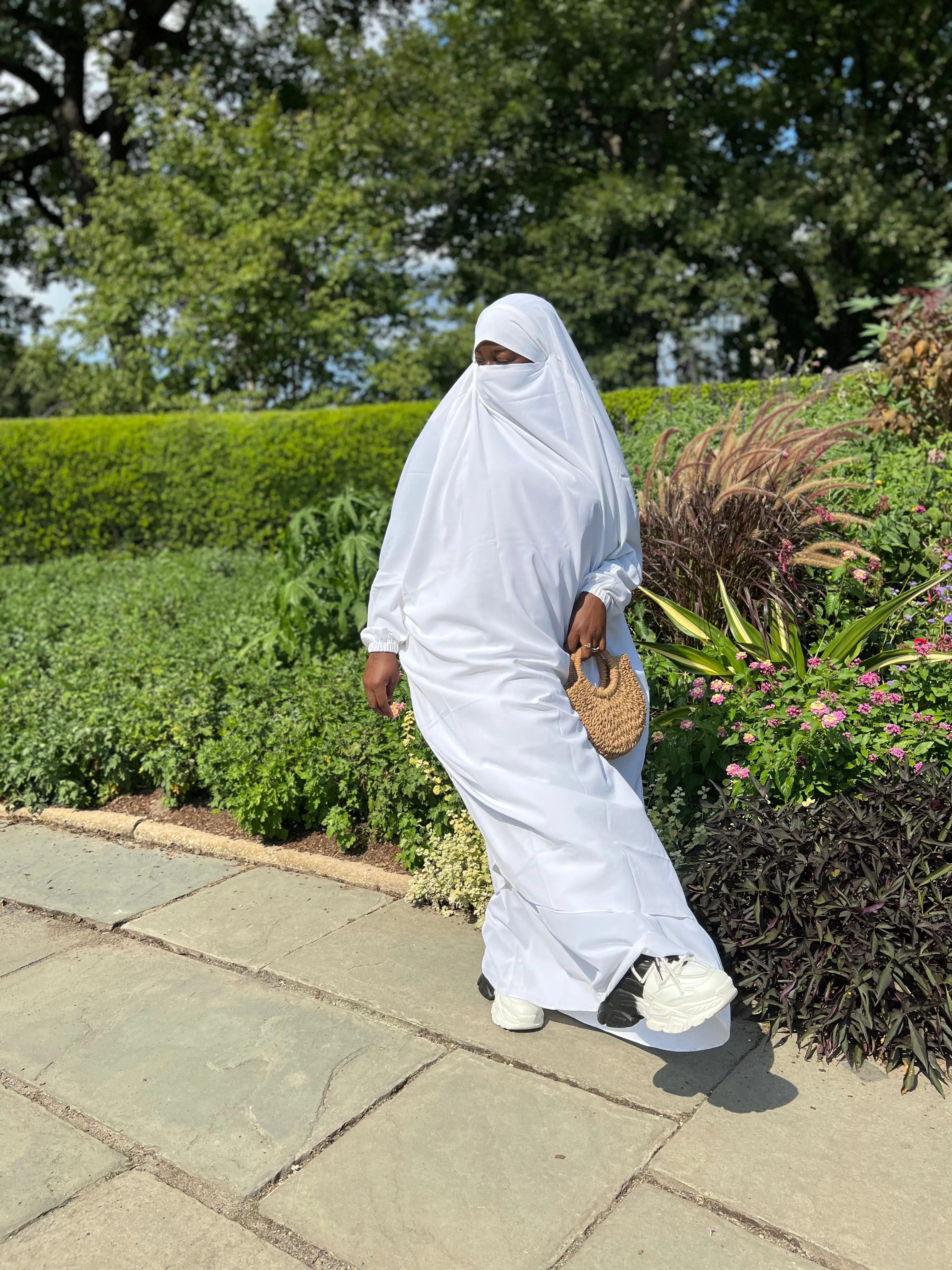 Plus Size 2 pieces jilbabs : White with pocket