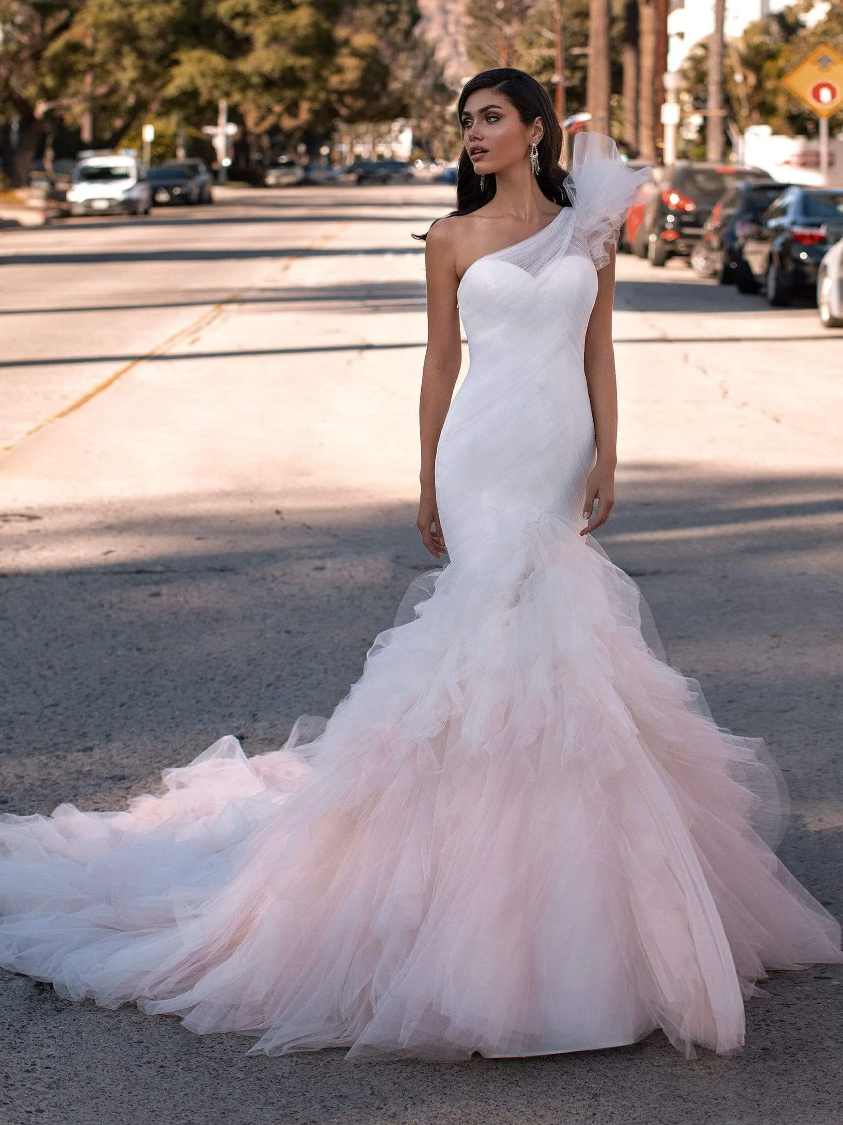 Pronovias: Celena