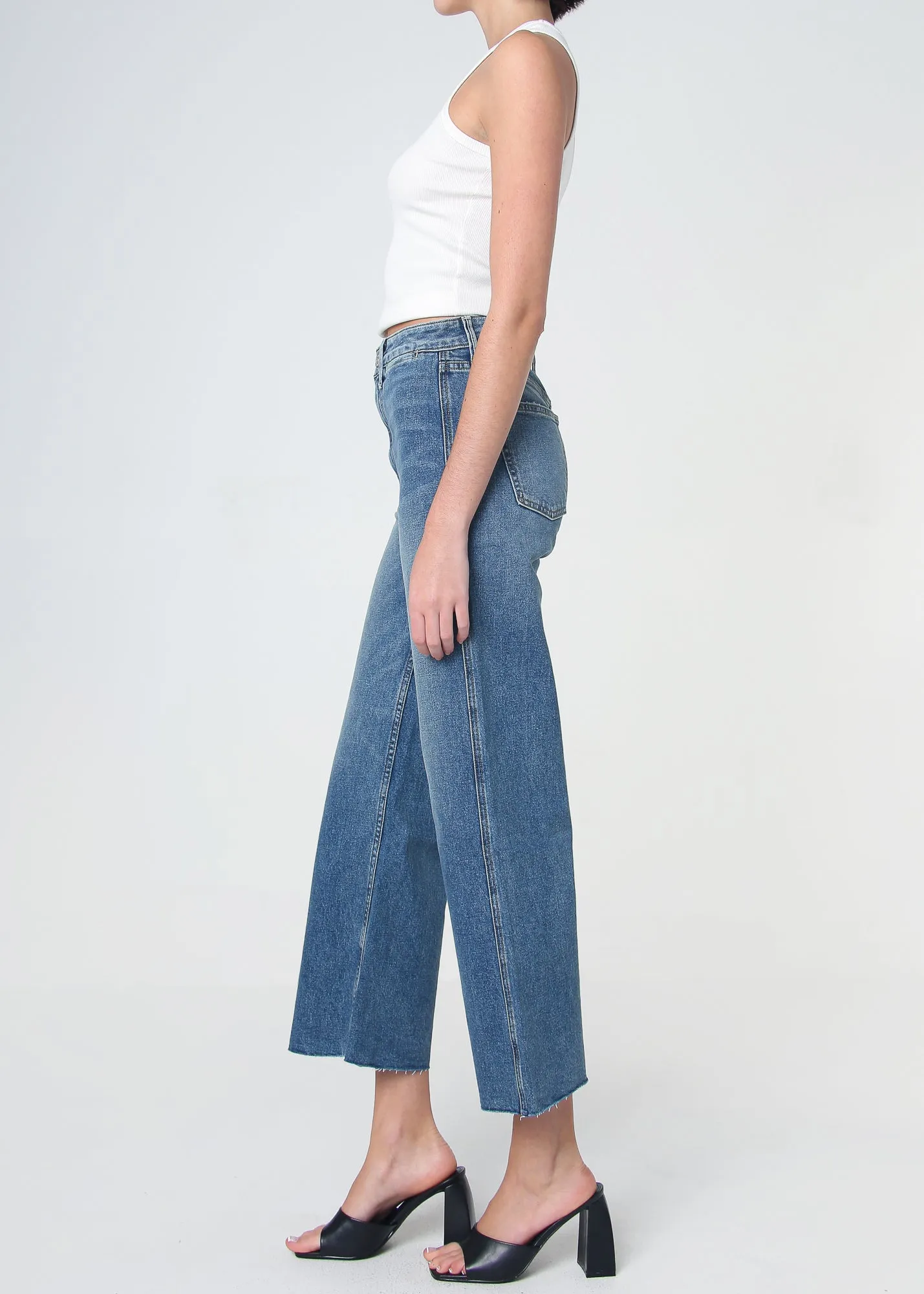 Queen High Rise Crop Wide Leg