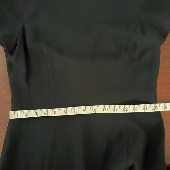 Scaasi Classic Midi and Elegant Dress | black | 4