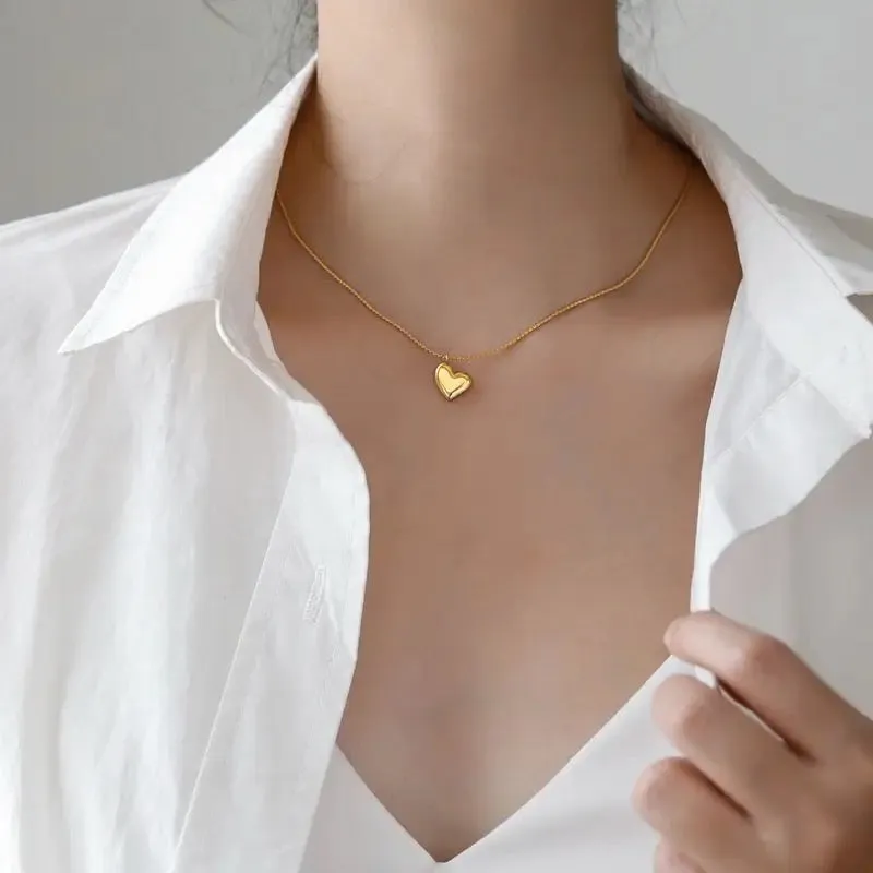 Sideways Dangling Heart Necklace
