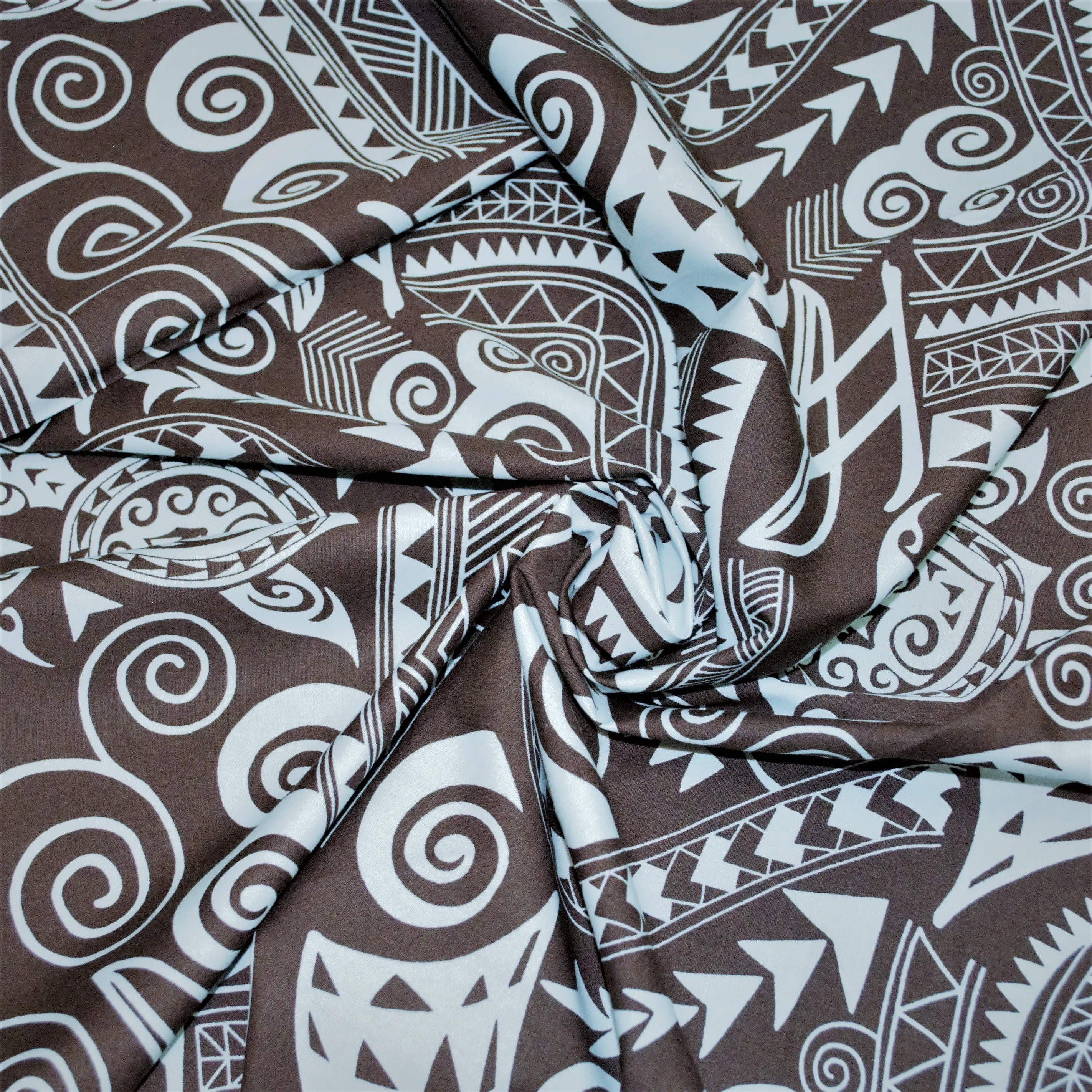Tapa Stylized Honu Brown on blue background