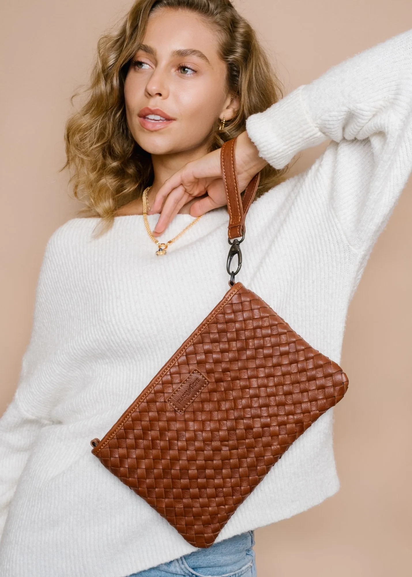 Traveler 3-in-1 Clutch
