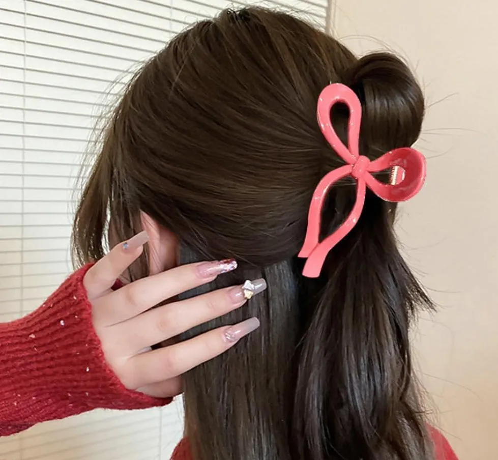 Trendy Bow Claw Clip