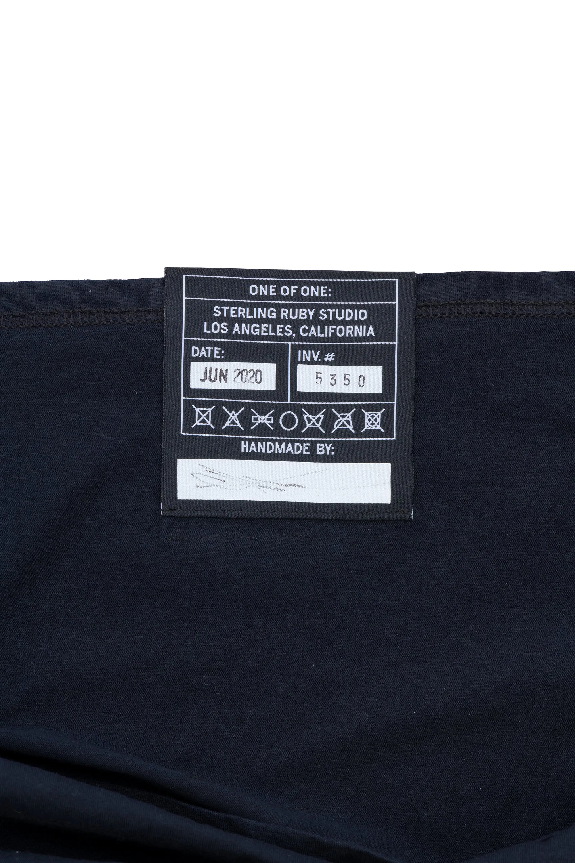 UNIQUE (5350), 2020