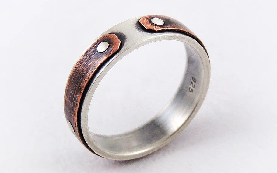Unique 5mm engagement ring