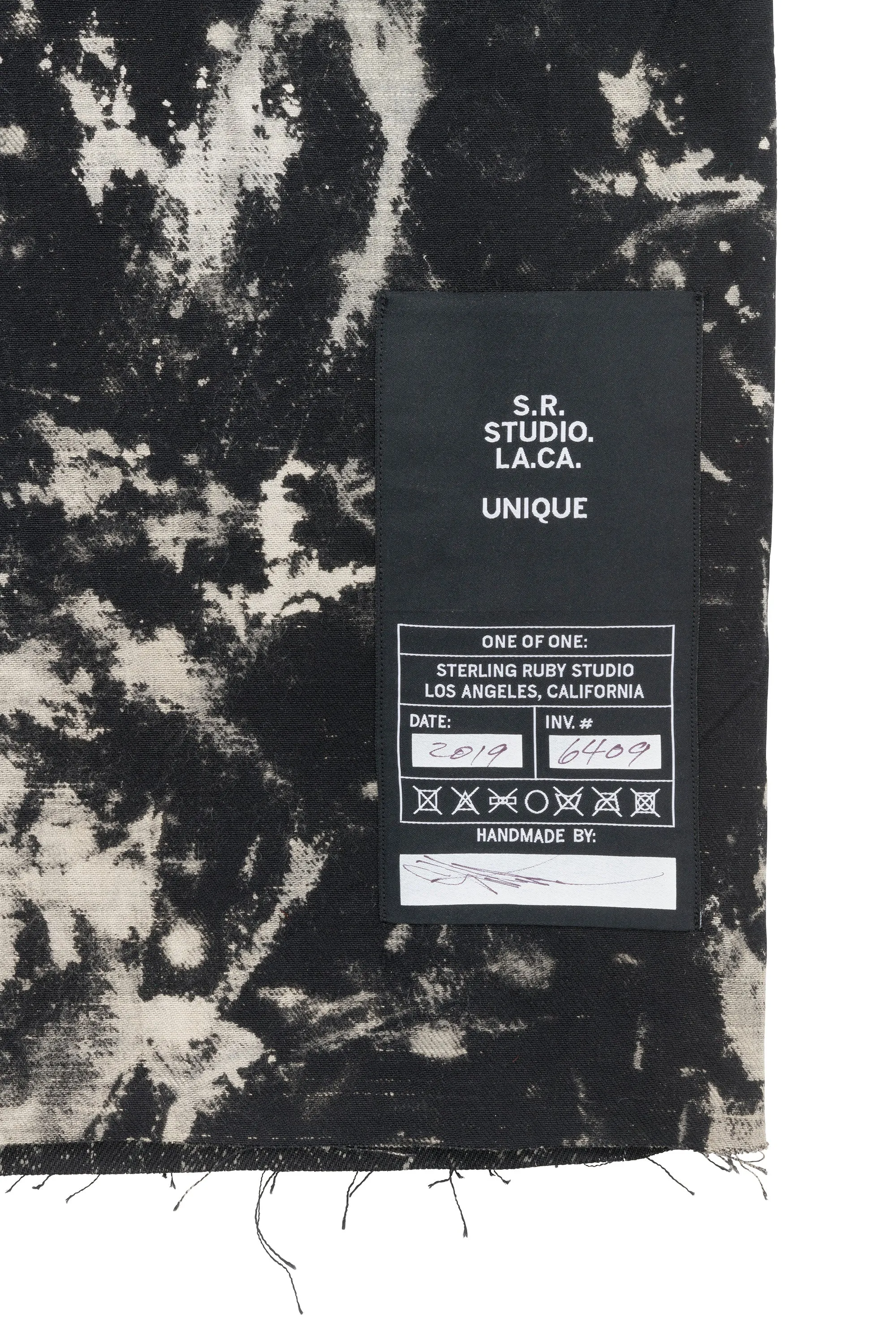 UNIQUE (6409), 2019