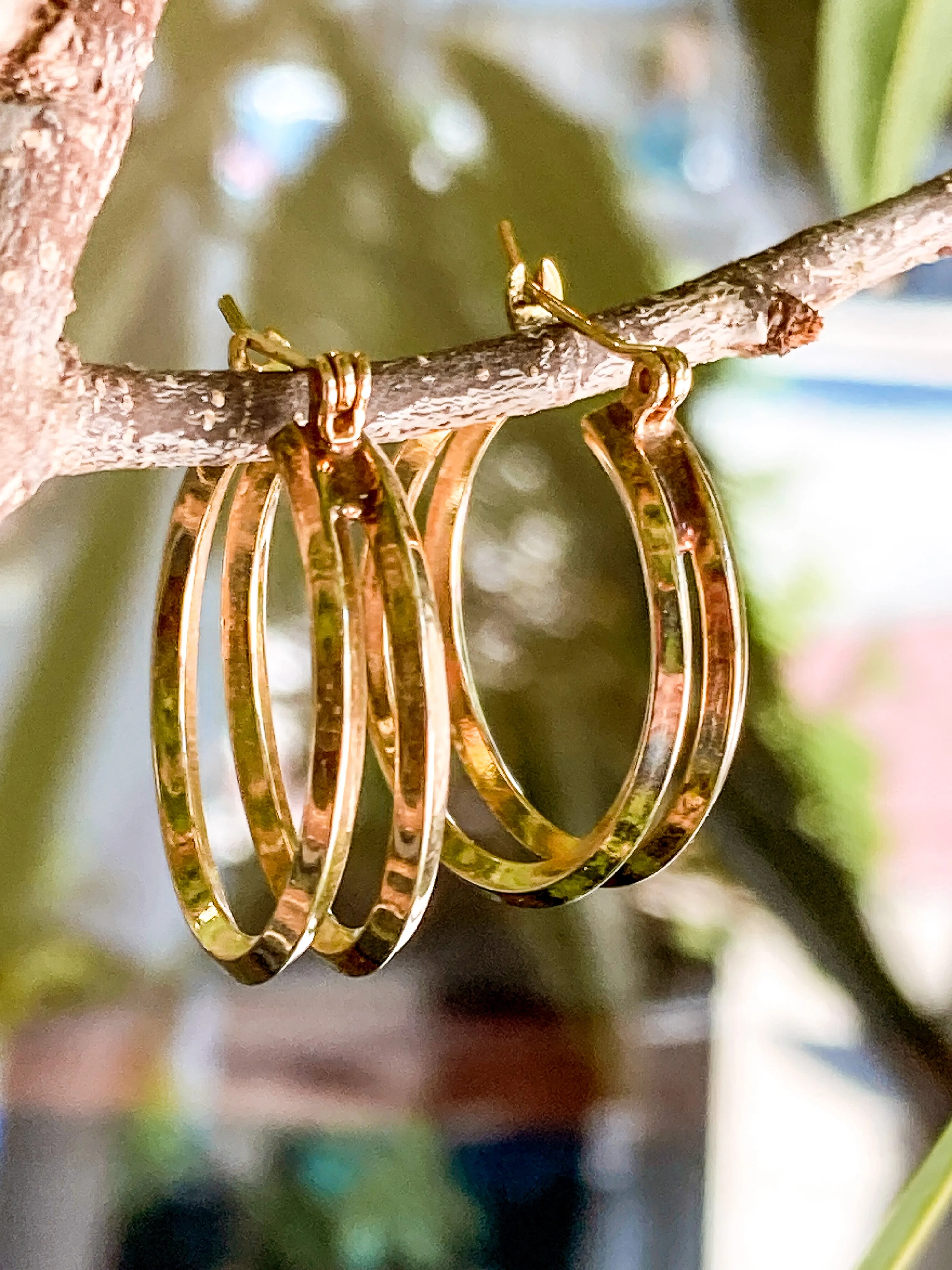 Vintage 14K Yellow Gold Dual Classic Hoop Latch Post Earrings