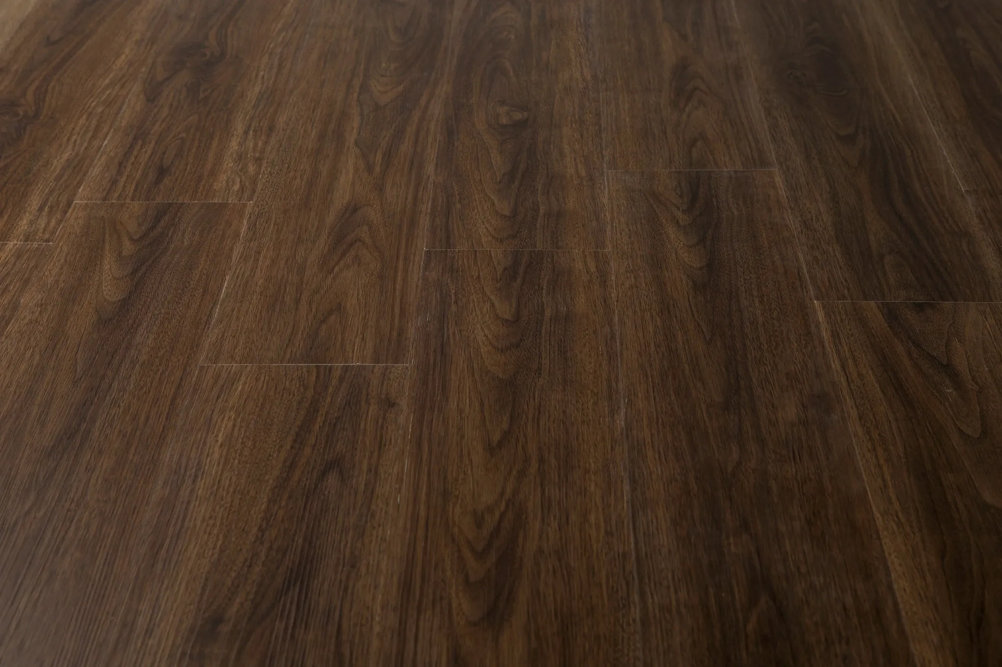 Walnut Oslo