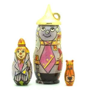 Wizard of OZ Unique Nesting Doll